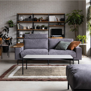 別売りの専用スツールとの組み合わせで、更に快適になります。