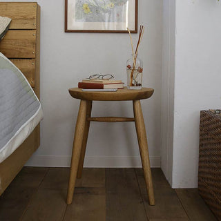 シンプルで木のぬくもりを感じることができます。