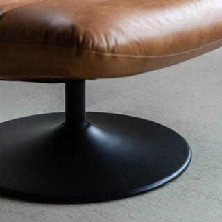 回転式なので座ったまま体の向きを変えられて便利◎