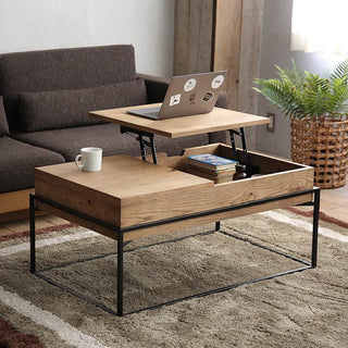 ゆったりソファに座って、無理のない体勢で作業ができます。