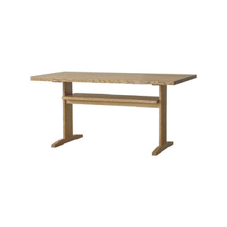 ナチュラルで優しい風合いのオーク材ダイニングテーブル