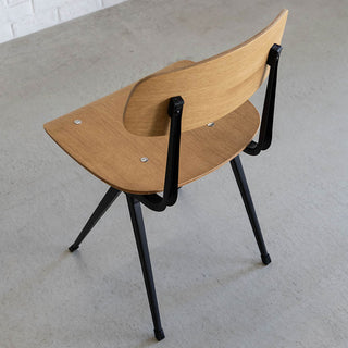 リザルト ダイニングチェア