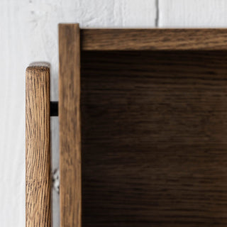 温かみを感じる色味や風合いが、趣ある空間を演出してくれます