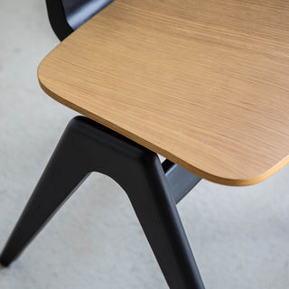 ファクタ ダイニングチェア