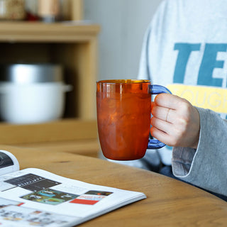 本体重量は180gと軽量。たくさん飲み物を注いでも重くなりにくいのが嬉しいポイント!