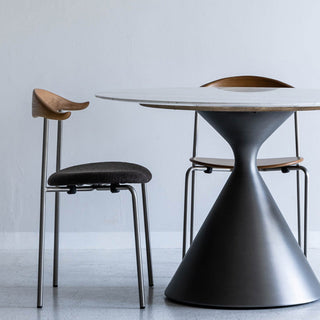 ラウル ダイニングチェア ブラック脚