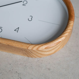 木目の濃淡がはっきり出るナチュラルは、より素材感のある印象です。