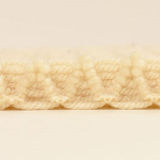 弾力があり踏み心地もよく、その使用感が変わらずに長持ちします。(画像アイボリー)