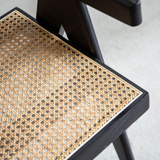 シャドウ ダイニングチェア 肘付