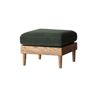 あると便利なスツール。来客時は1掛けソファとしても使えます。