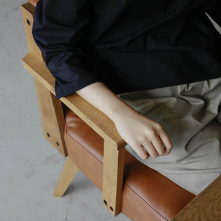 カイン 回転式ダイニングチェア 肘付