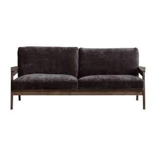 体をふんわり包み込みながらも、安定感もある快適な座りに仕上げています。