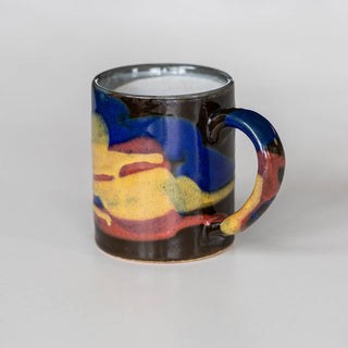 3色が重なった部分は少し凹凸もあり、プリントでは表せない表情があります。