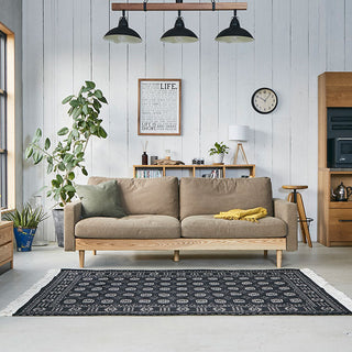 イメージ写真は3人掛けソファを使用しています。