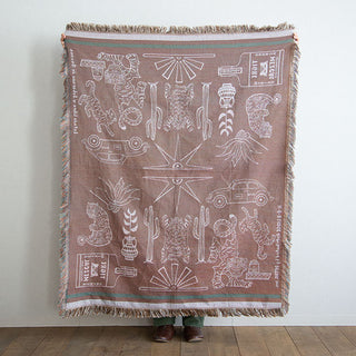 裏側は少し褪せたような色味でヴィンテージの雰囲気もあります