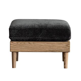 ソファと一緒に使って、カウチソファの様に使うことも可能です。