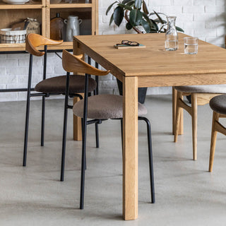 ラウル ダイニングチェア シルバー脚