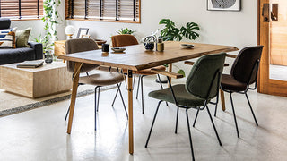 ダイニングテーブル