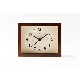 ムーブメント：スイープムーブメント　付属：単三電池1本