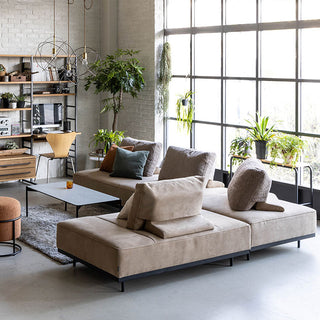 背面からの見え感も美しいです。