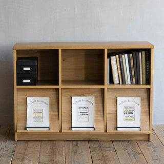 スタイリッシュさと温かみを感じられるシンプルなデザイン。