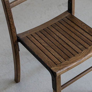 ヴィンテージならではの経年変化の感じられる仕上げ。