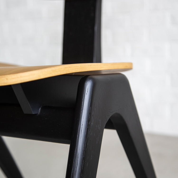 ファクタ ダイニングチェア | 家具・インテリア通販サイト CRASH GATE