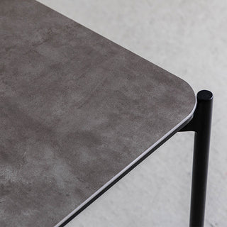 ※こちらは別色のライトグレーです。