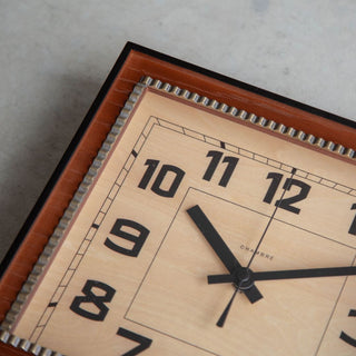 レトロなレタリングからは懐かしさも新鮮さも感じます。