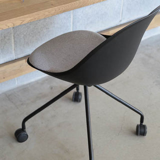 エッグ デスクチェア