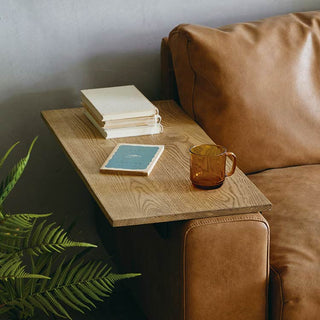 天然木を使用したプルート/バレットソファ専用 アームテーブルです。