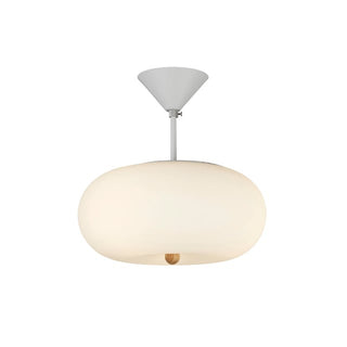 マシュマロのやわらかさを連想させる丸みのあるフォルムが愛らしいシーリングランプ。