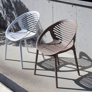 優しいカラーリングです。