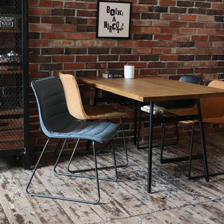 クロエダイニングチェア