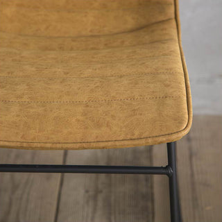 クロエダイニングチェア