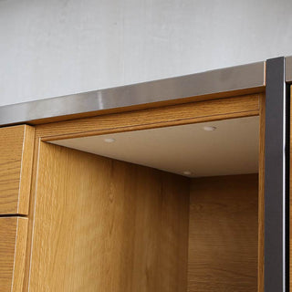 オープン部分上部には湿度調整に優れたモイス加工を使用。※イメージは1150タイプ