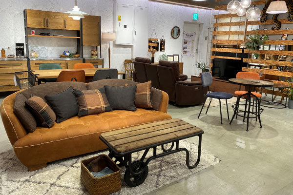 クラッシュゲート エキスポシティ大阪店 – CRASH GATE公式通販サイト