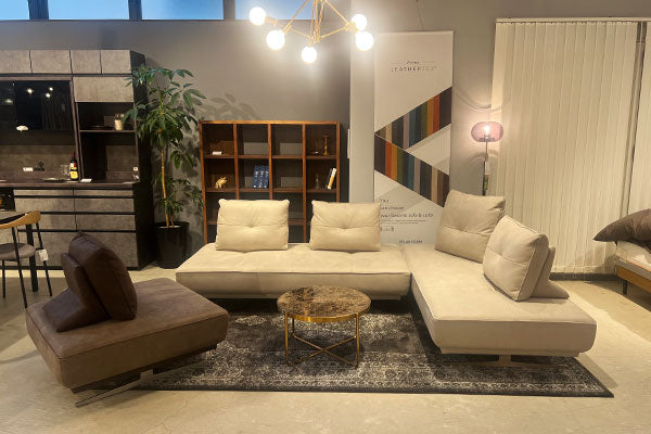 クラッシュゲート 福岡天神店×関家具福岡ショールーム – CRASH GATE