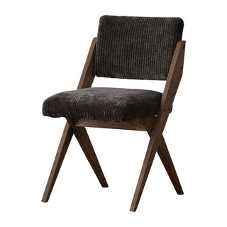 木のシャープなクロス脚が特徴的なチェア