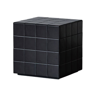 本物のタイルを貼り込んだ、キューブ型サイドテーブル