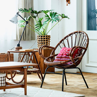 ※イメージはブラウン色です。