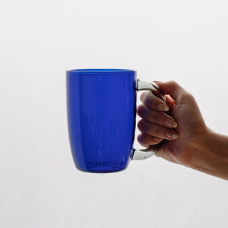 本体重量は180gと軽量。たくさん飲み物を注いでも重くなりにくいのが嬉しいポイント！