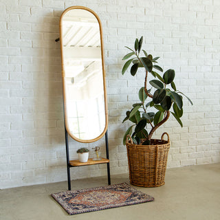 玄関マットとしても、ミラーやサイドボード前にも◎