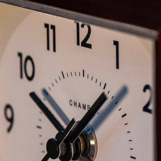 強度が高く上質なしぼり針を使用することで、より高級感のある印象の仕上がり。