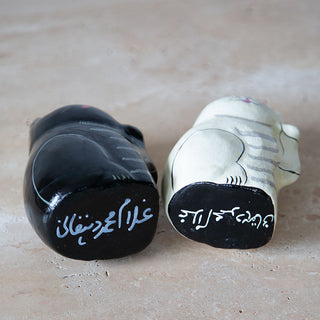 底面には職人のサイン入り。