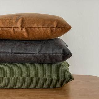 プルートソファシリーズにクッションが追加になりました。