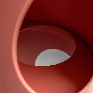 ポップなカラーとの組み合わせがお部屋の雰囲気を明るく演出します。