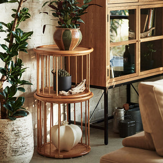 コンパクトなサイズ感で、すっきりとした印象に。※上：39cm　下：49cm