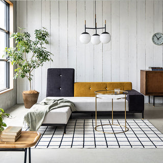 お部屋で圧迫感なく使えるロータイプソファ。