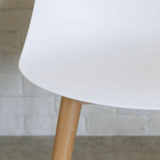 本体には衝撃強度に優れたPP樹脂を使用しています。